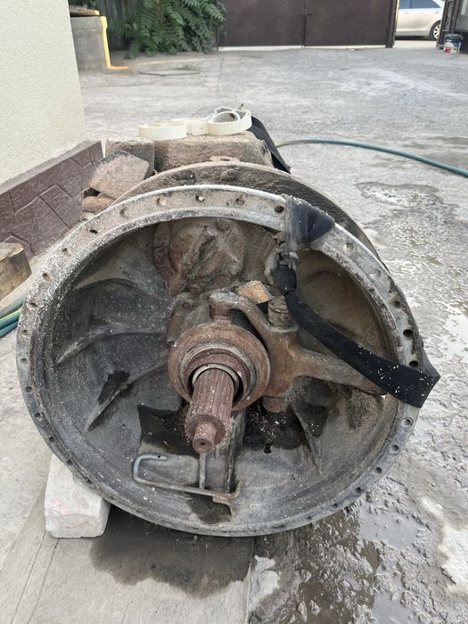 Продам каробку на тегяч на Renault