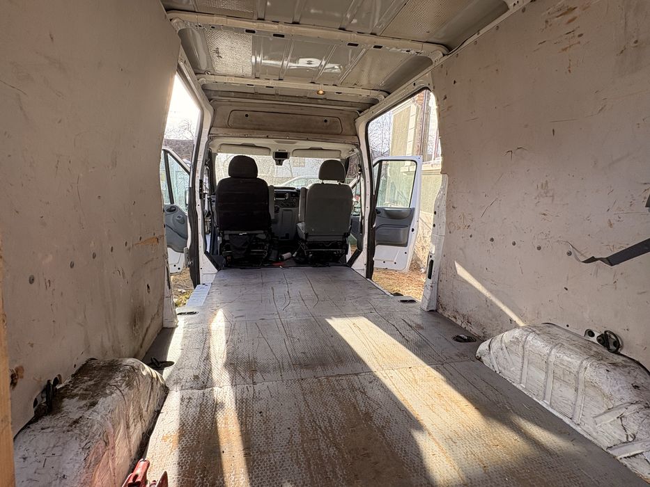 FORD Transit 0 — imagine 3