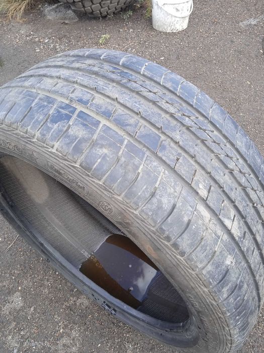 Goodyear 245/40R19