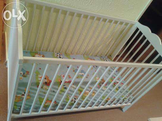 Patut IKEA cu saltea antibacteriana