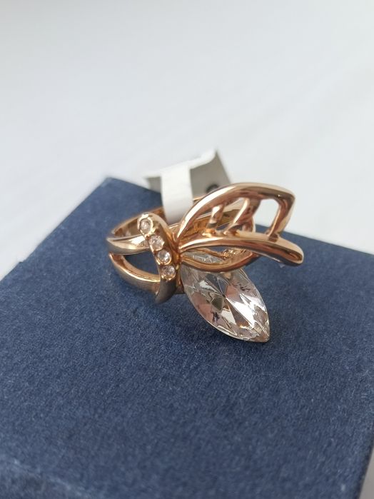 Продам кольца Swarovski