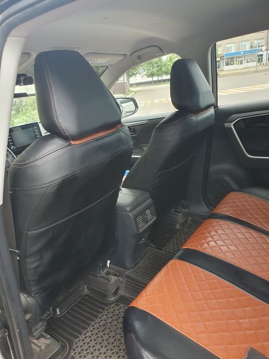 Чехлы на RAV-4 (XA-50)