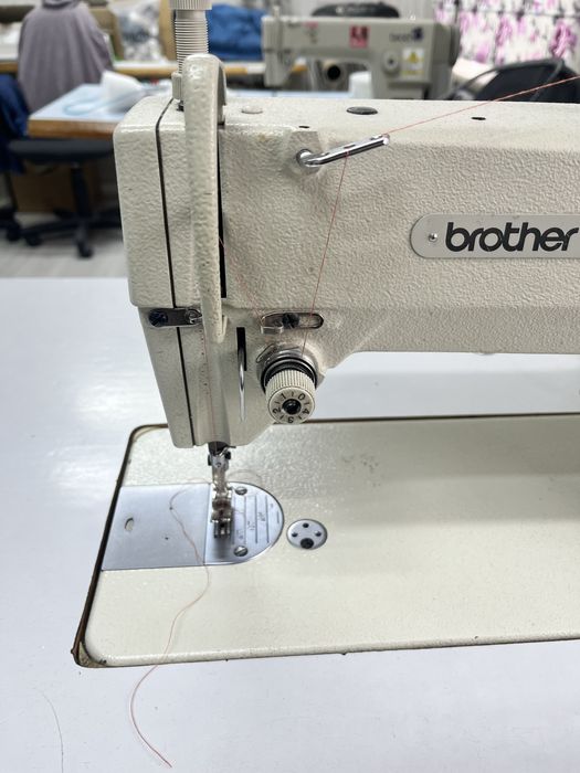 Промышленная швейная машина