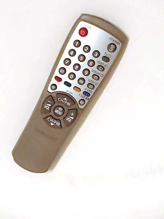 Дистанционно за телевизор Самсунг  и  за  Нео ,  зарядно 9 V