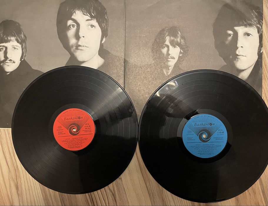 Продам виниловые пластинки the beatles