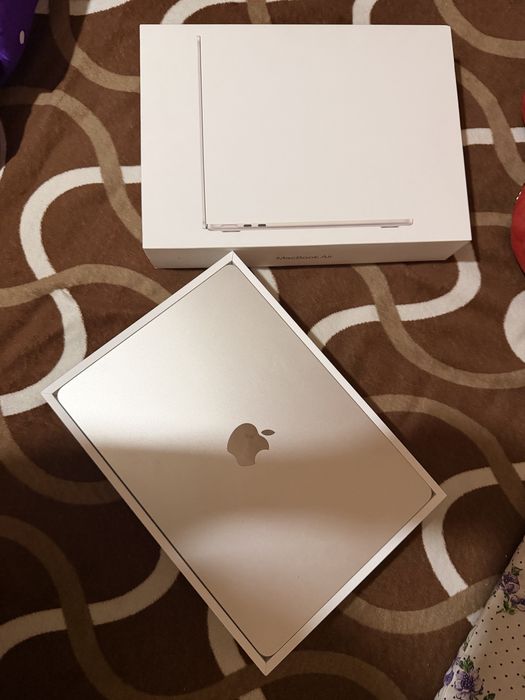 Macbook air 13 M2