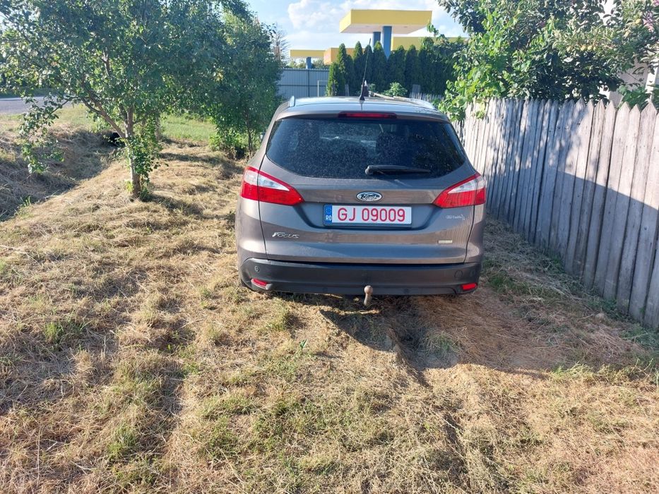 FORD Focus 2014 — imagine 5