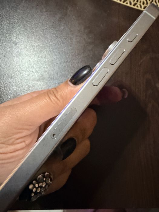 iPhone 16 pro  256GB