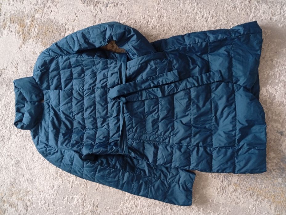 Продам плащ в хорошем состоянии