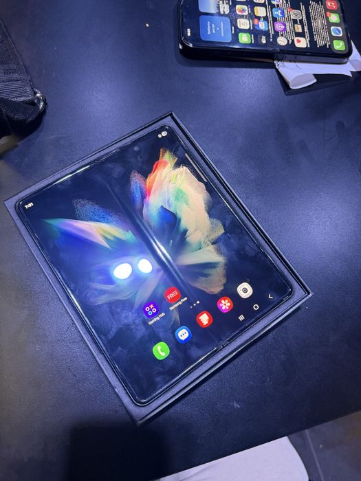 З фолд 3 256 гб