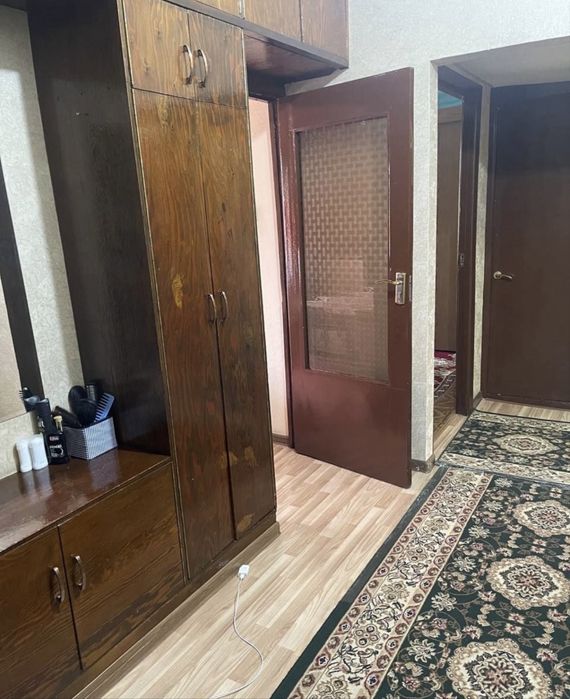 Код 898  Продаю 3/2/5 ком квартиру куйлюк массив 6