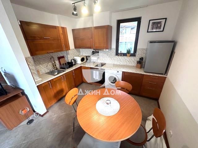 Продава се Двустаен апартамент в с. Кошарица, Област Бургас - 70 кв.м за 972 €/кв.м - Снимка #5