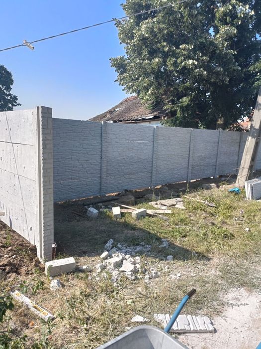 Teren de vânzare sau schimb cu garsoniera sau diverse