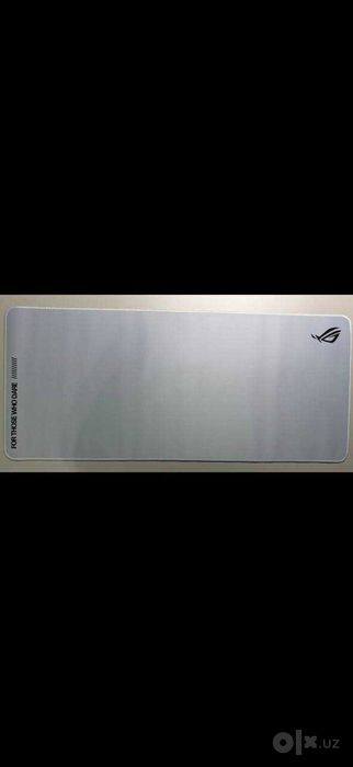 Большой коврик от Asus ROG