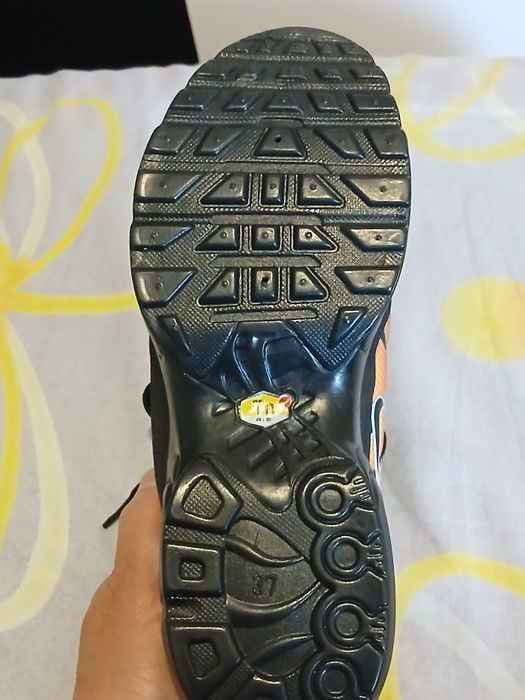 Маратонки NIKE ШОК ЦЕНА