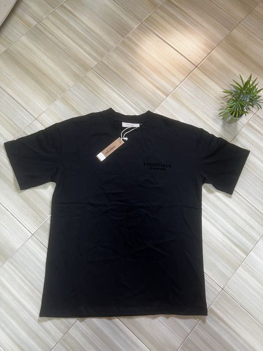 Compleu essentials fear of god