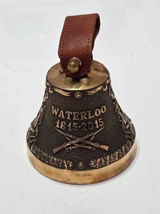 Lot vintage de 13 clopote si clopotei diferiti