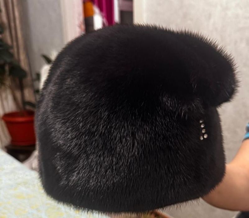 Продам норковую шапку