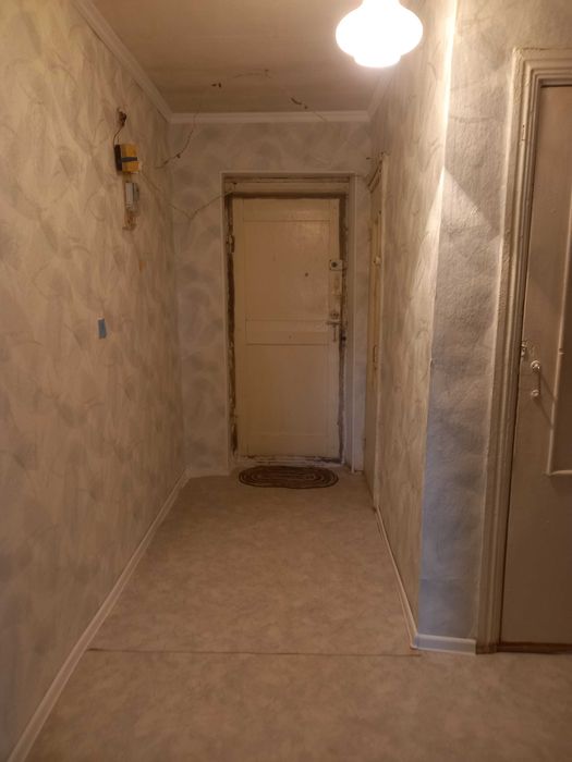 Продам квартиру в 3х этажном доме