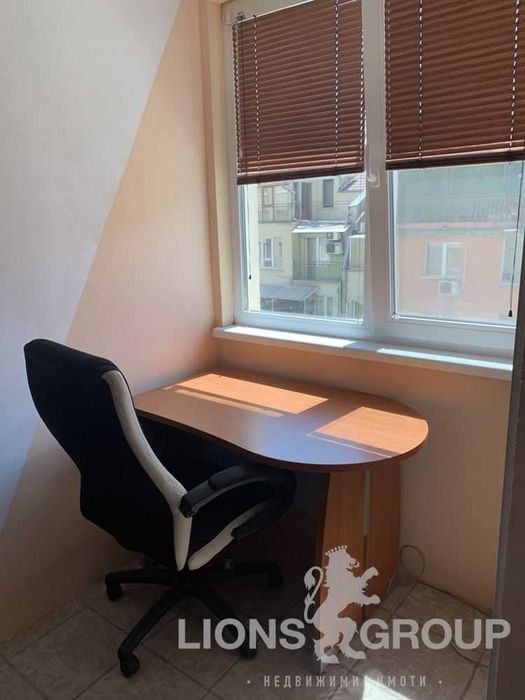 Дава се под наем Тристаен апартамент в Варна, Базар Левски - 78 кв.м за 500 € - Снимка #1