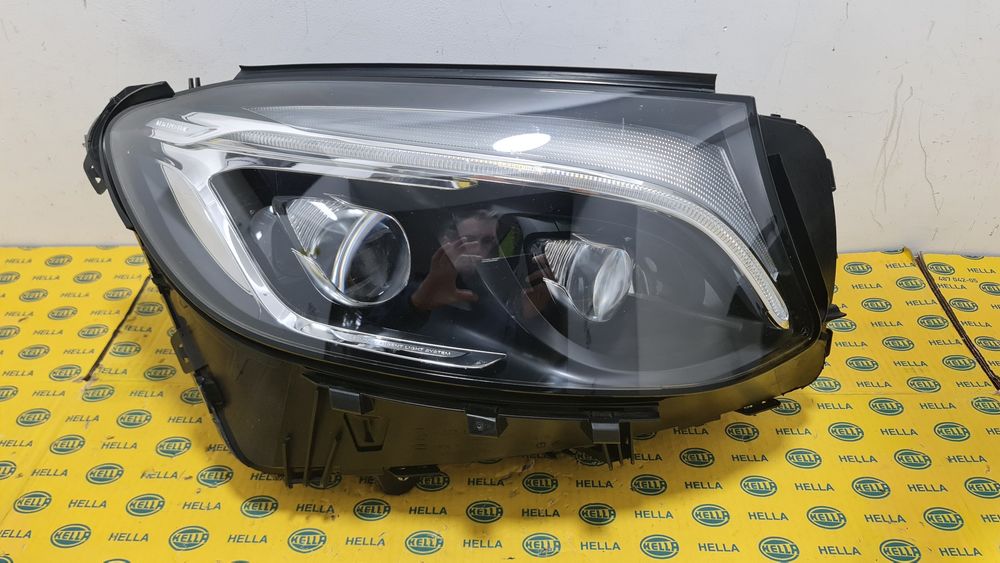 LDF22ページ Far faruri full led Intelligent ILS Mercedes GLC a253 w253 x253