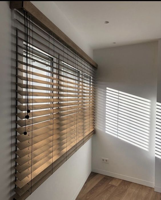 Ролл шторы/ день ночь / вертикальные/ горизонтальные/ маскитные сетки