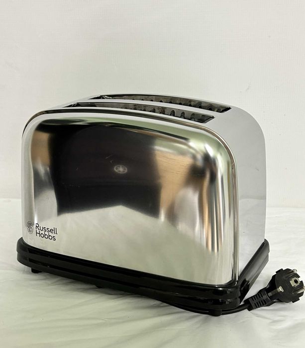 Тостер Russell Hobbs 23311-56 (Victory) – Бързо печене