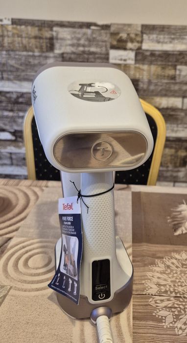 Aparat de calcat cu aburi