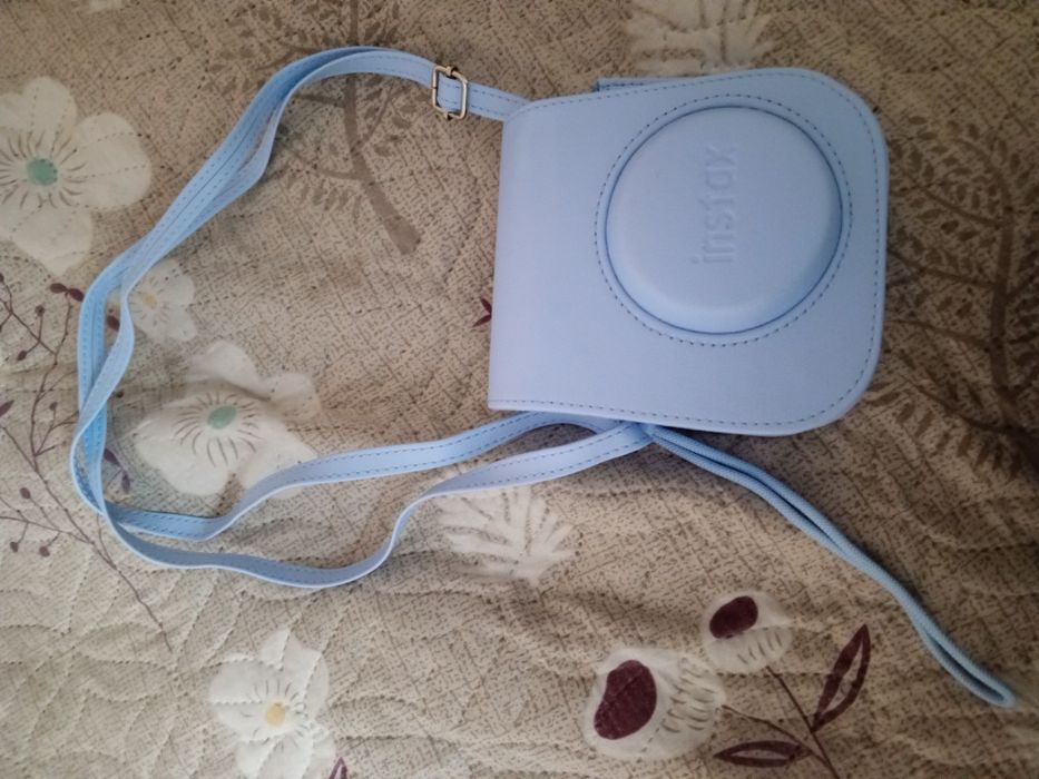 instax 12 mini faqat oladigonla tel qlila
