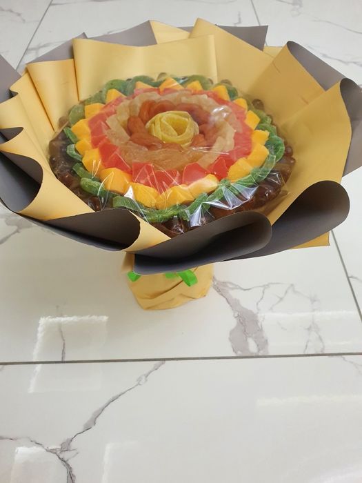 Букеты из сухофруктов