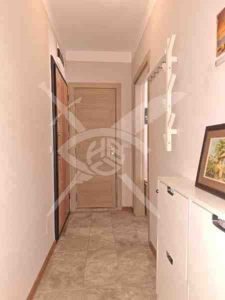 Продава се Двустаен апартамент в София, Хладилника - 51 кв.м за 770 €/кв.м - Снимка #2