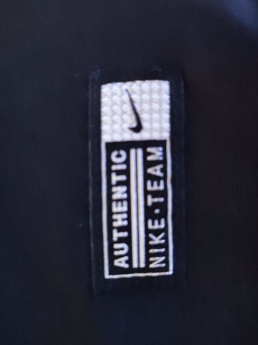 Продавам Nike Football