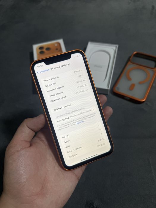 iPhone XR В Корпусе 17 PRO 256gb