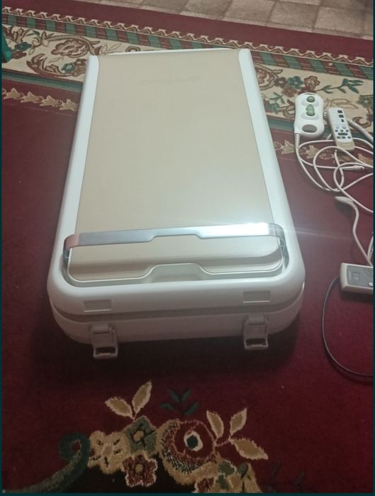 Массажные кровать