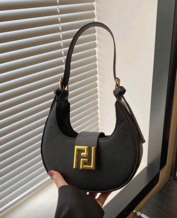 Елегантни чанти .