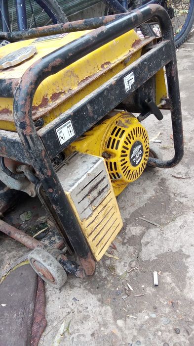 Reparați. motocoase generatoare drujbe picamere