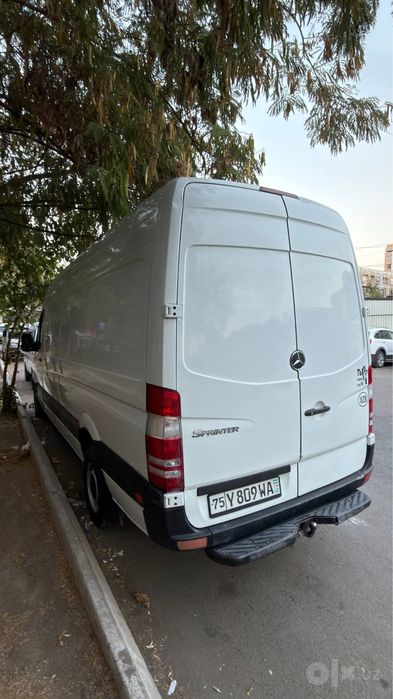 Mercedes Sprinter sotiladi