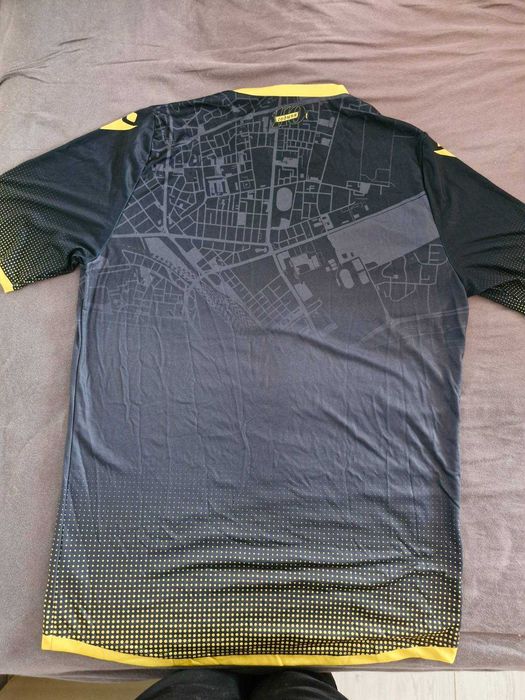 Футболни Тениски