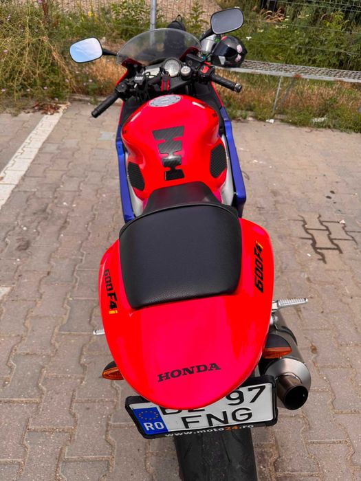 Vand Honda CBR f4i