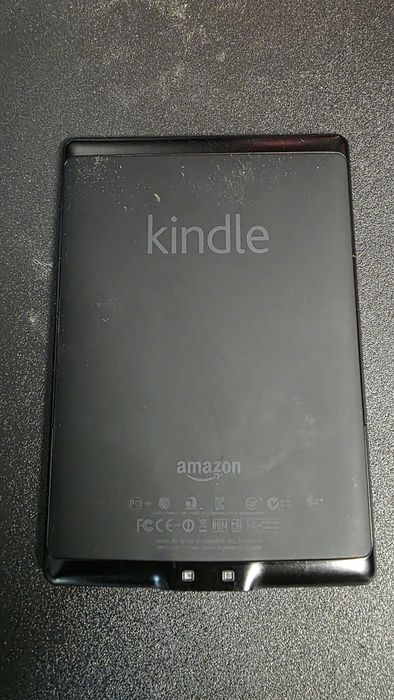Amazon Kindle D01100