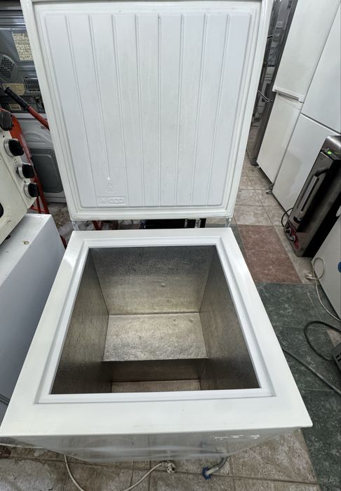 Хоризонтален фризер AEG