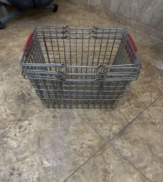 телешка и корзина