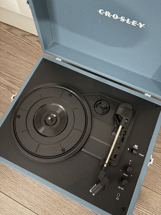 Pick-up | Crosley Voyager CR8017A-WB | Albastru Deschis