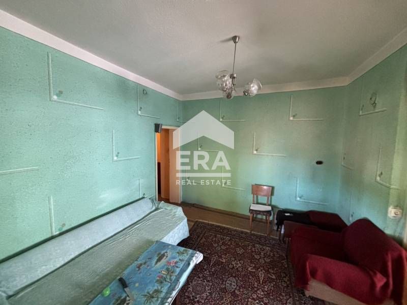 Продава се Етаж от къща в Хасково, Куба - 96 кв.м за 691 €/кв.м - Снимка #2