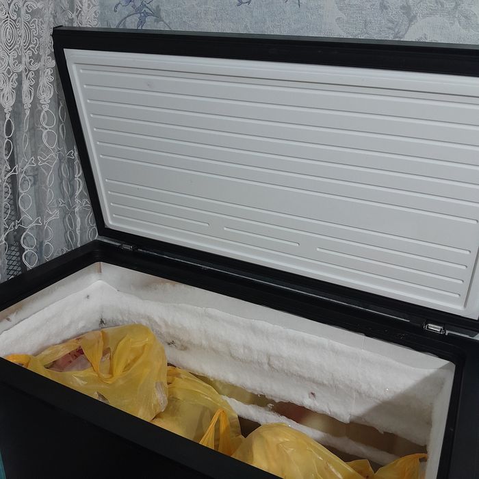 Продам морозильную ларь