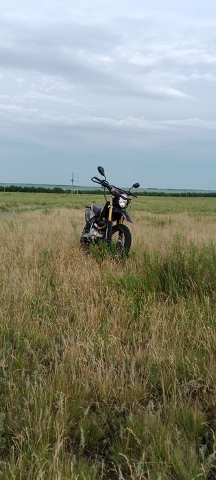 Продам эндуро 250