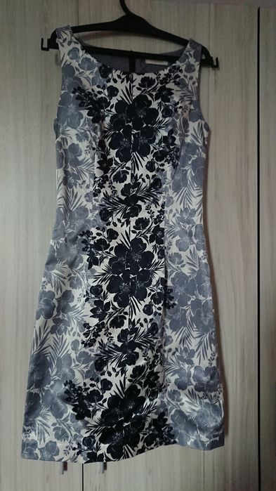 Официални къси рокли