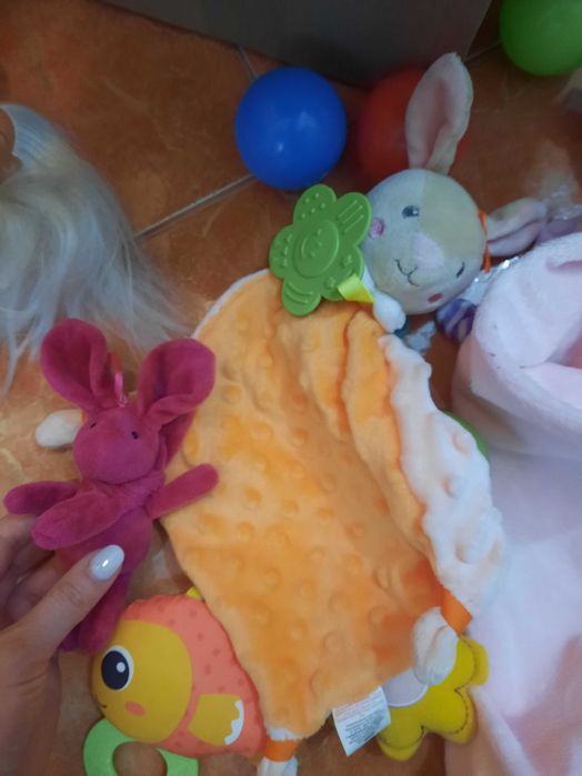 Jucarii bebe fetite. Stare foarte buna.