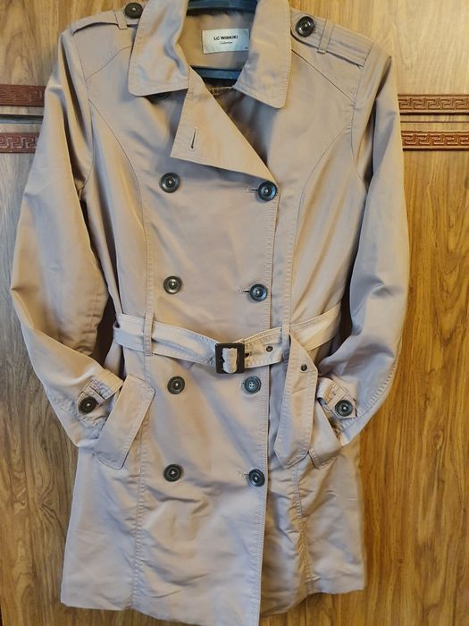 Женский  плащ,тренч