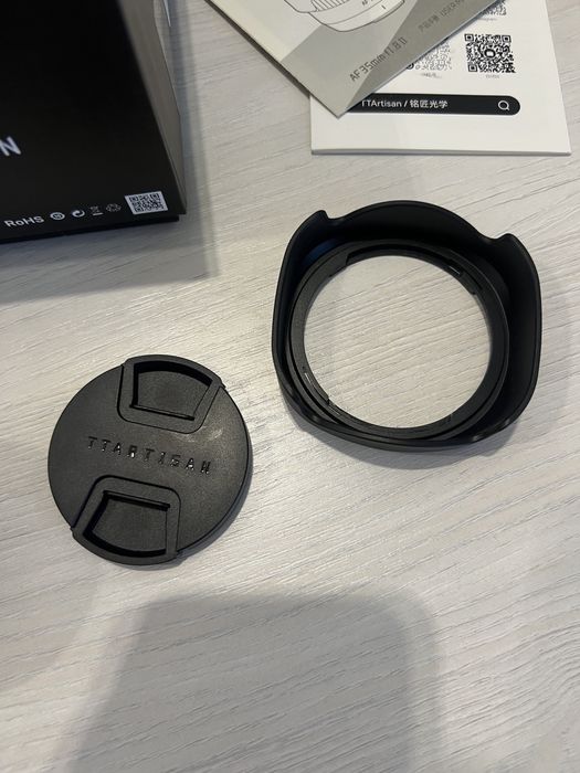 Объектив TTartisan 35mm f1.8